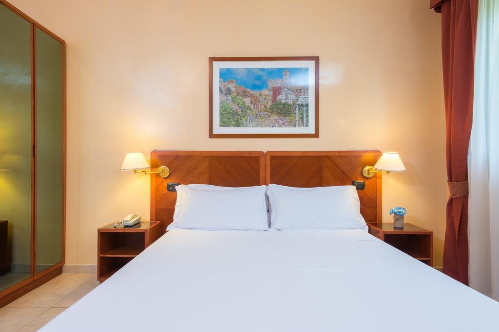 Hotell Giotto 3*